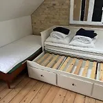 Charming Heritage Townhouse * Оденсе