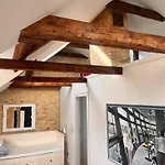 Charming Heritage Townhouse * Оденсе