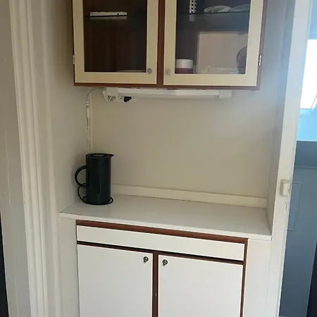 Charming Heritage Townhouse אודנזה